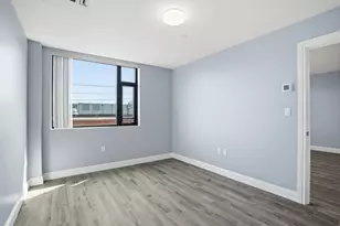 632 Centre St, Boston, MA 02139 - Photo 7