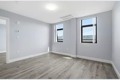 632 Centre St #305, Boston, MA 02139 - Photo 9
