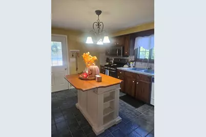 6 Morningside Ave, Acushnet, MA 02743 - Photo 9