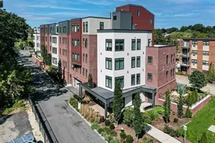 4945 Washington, Boston, MA 02132 - Photo 25