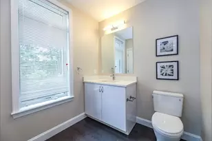 4945 Washington, Boston, MA 02132 - Photo 19