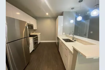 4945 Washington #107, Boston, MA 02132 - Photo 3