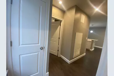 4945 Washington #107, Boston, MA 02132 - Photo 13