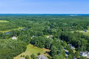 20 Hathaway Pond Cir, Rochester, MA 02770 - Photo 35