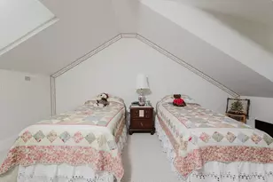 20 Hathaway Pond Cir, Rochester, MA 02770 - Photo 19