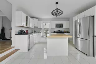 76 Plain St, Taunton, MA 02780 - Photo 9