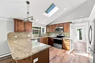 102 Lakeside Dr, Monson, MA 01057 - Photo 21