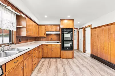189 Adelaide St, New Bedford, MA 02745 - Photo 17