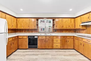 189 Adelaide St, New Bedford, MA 02745 - Photo 15