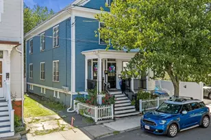 32 Arbella St, Salem, MA 01970 - Photo 1