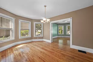 32 Arbella St, Salem, MA 01970 - Photo 13