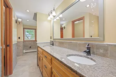 48 Davis Rd, Millbury, MA 01527 - Photo 31