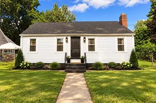 61 Russell St, Springfield, MA 01104 - Photo 1