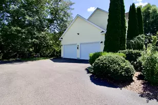 29 Skinner, East Windsor, CT 06016 - Photo 5