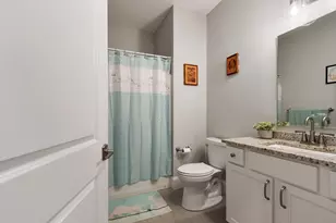 8 Sanborn St, Reading, MA 01867 - Photo 27