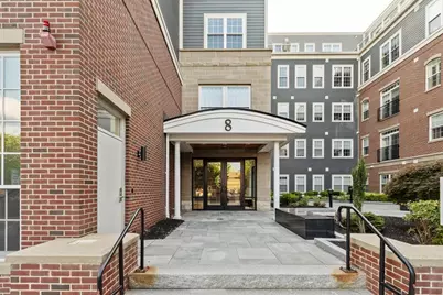 8 Sanborn St #2011, Reading, MA 01867 - Photo 3