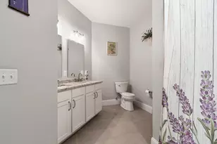 8 Sanborn St, Reading, MA 01867 - Photo 23