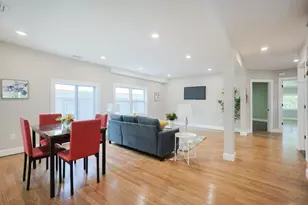 11 Watson St, Somerville, MA 02144 - Photo 9