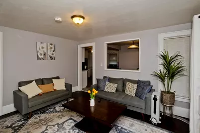 104 Narragansett St, Springfield, MA 01107 - Photo 7