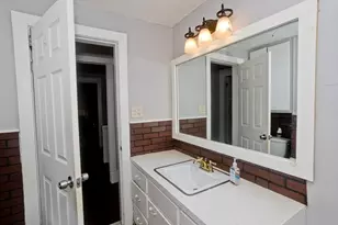 104 Narragansett St, Springfield, MA 01107 - Photo 21