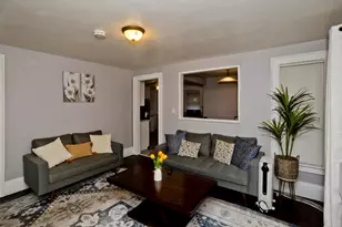 104 Narragansett St, Springfield, MA 01107 - Photo 7
