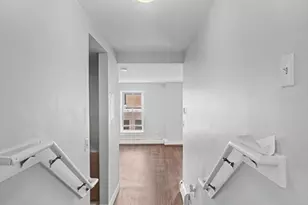 174 High St, Holyoke, MA 01040 - Photo 3