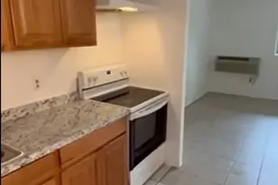 126 Beaver St, Framingham, MA 01702 - Photo 5