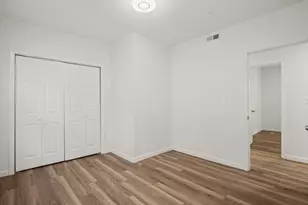 12 Alpine St, Boston, MA 01610 - Photo 23