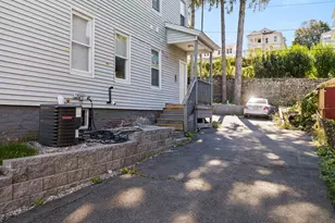12 Alpine St, Boston, MA 01610 - Photo 35