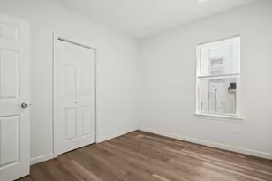 12 Alpine St, Boston, MA 01610 - Photo 21