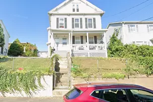 103 West St, Holyoke, MA 01040 - Photo 1