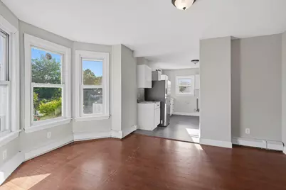 103 West St #2nd Fl, Holyoke, MA 01040 - Photo 9