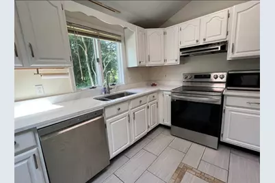 302 Old Post Road #302, Sharon, MA 02067 - Photo 9