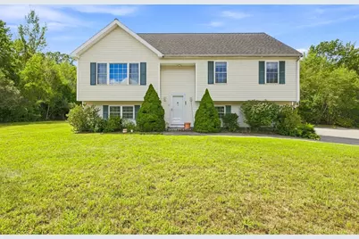 21 Hamilton Way, Holbrook, MA 02343 - Photo 1