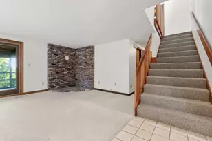 4 Tanglewood Rd, Manchester by the Sea, MA 01944 - Photo 3