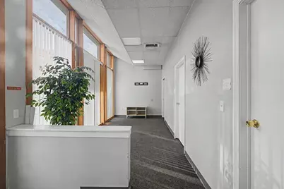 176 High St, Holyoke, MA 01040 - Photo 1