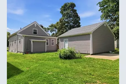 246 Thurber Ave, Attleboro, MA 02703 - Photo 13