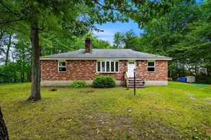 42 Felker St, Tewksbury, MA 01876 - Photo 1