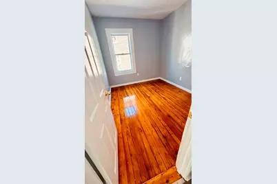 502 Fourth St #2W, Fall River, MA 02721 - Photo 5