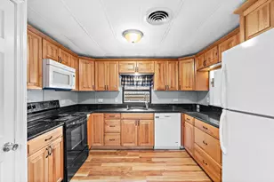 32 Kevork Ave, Marlborough, MA 01752 - Photo 11