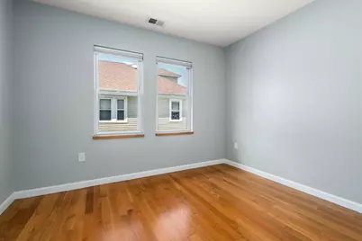 574-576 Lagrange St #576, Boston, MA 02132 - Photo 13