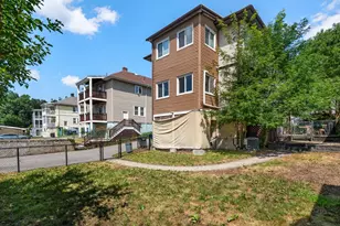 574-576 Lagrange St, Boston, MA 02132 - Photo 23
