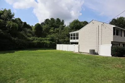 29 Fayette Rd, Bedford, MA 01730 - Photo 3