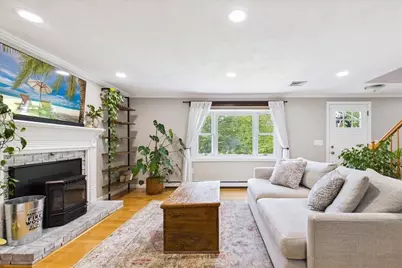 77 Briar Rd, Taunton, MA 02780 - Photo 3