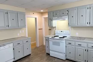 56-58 Stanley Ave, Medford, MA 02155 - Photo 19