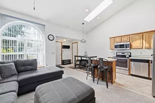 126 Brookfield Ln, Agawam, MA 01001 - Photo 1
