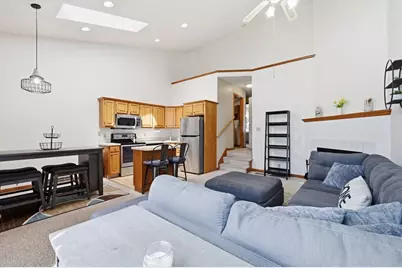 126 Brookfield Ln #126, Agawam, MA 01001 - Photo 5