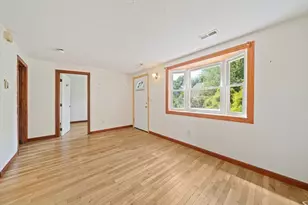 23 Hayward, Randolph, MA 02368 - Photo 9