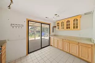 23 Hayward, Randolph, MA 02368 - Photo 7