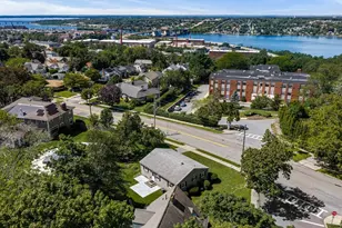 1747 Highland Ave, Fall River, MA 02720 - Photo 13